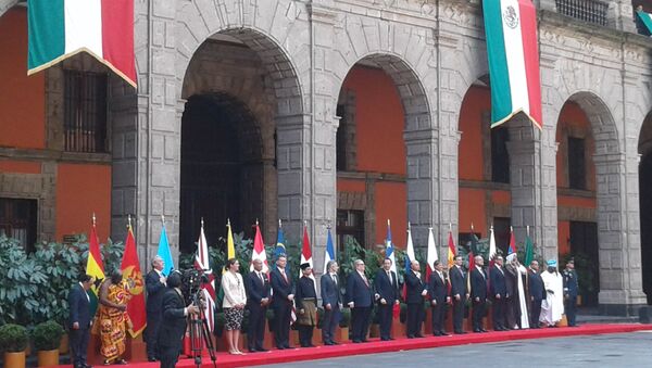 Los 17 embajadores que presentaron cartas credenciales al Gobierno mexicano - Sputnik Mundo