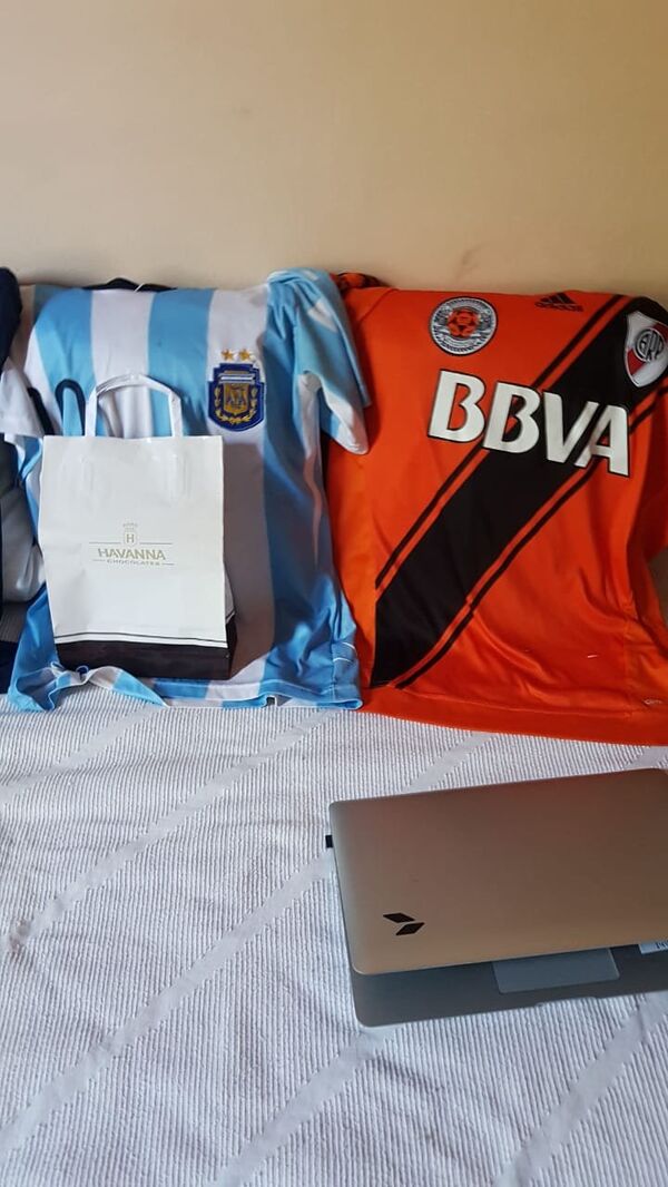 Luis Ramón Gómez Soto, el gallibosti, tiene camisetas de River Luis Ramón Gómez Soto, el gallibosti, tiene camisetas de River - Sputnik Mundo