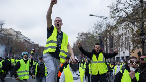 Protestas de los chalecos amarillos en Francia - Sputnik Mundo