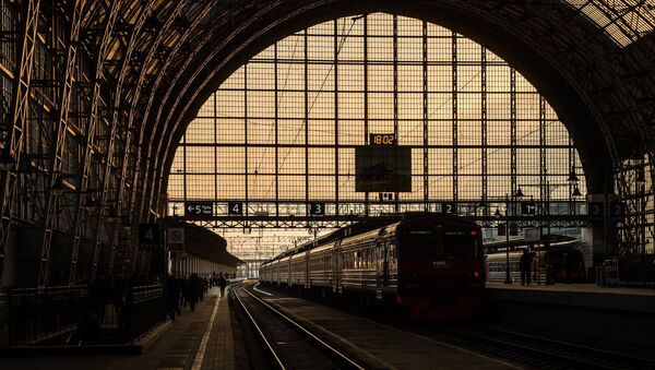 La estación ferroviaria Kíevski en Moscú - Sputnik Mundo