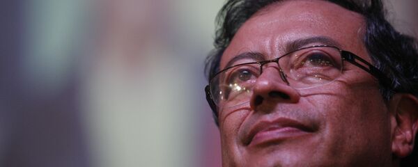 Gustavo Petro, excandidato a la presidencia de Colombia Gustavo Petro, excandidato a la presidencia de Colombia - Sputnik Mundo