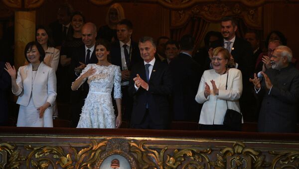 Mauricio Macri, presidente de Argentina, se emociona al final de la gala especial por el G20 - Sputnik Mundo