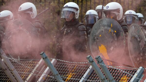 Protestas de 'chalecos amarillos' en Bruselas, Bélgica - Sputnik Mundo
