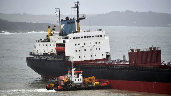 El carguero ruso Kuzma Minin cerca de la costa británica - Sputnik Mundo