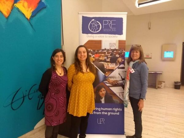 Alejandra Donoso, Cristina Lux y Katta Alonso durante la presesión 32 del tercer ciclo del Exámen Periódico Universal de la Organización de las Naciones Unidas en Ginebra Alejandra Donoso, Cristina Lux y Katta Alonso durante la presesión 32 del tercer ciclo del Exámen Periódico Universal de la Organización de las Naciones Unidas en Ginebra - Sputnik Mundo