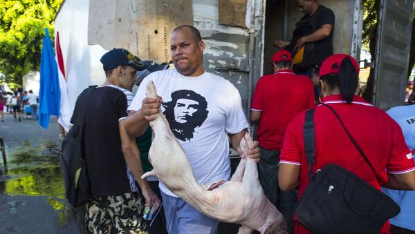 Venta de cerdo en Cuba - Sputnik Mundo