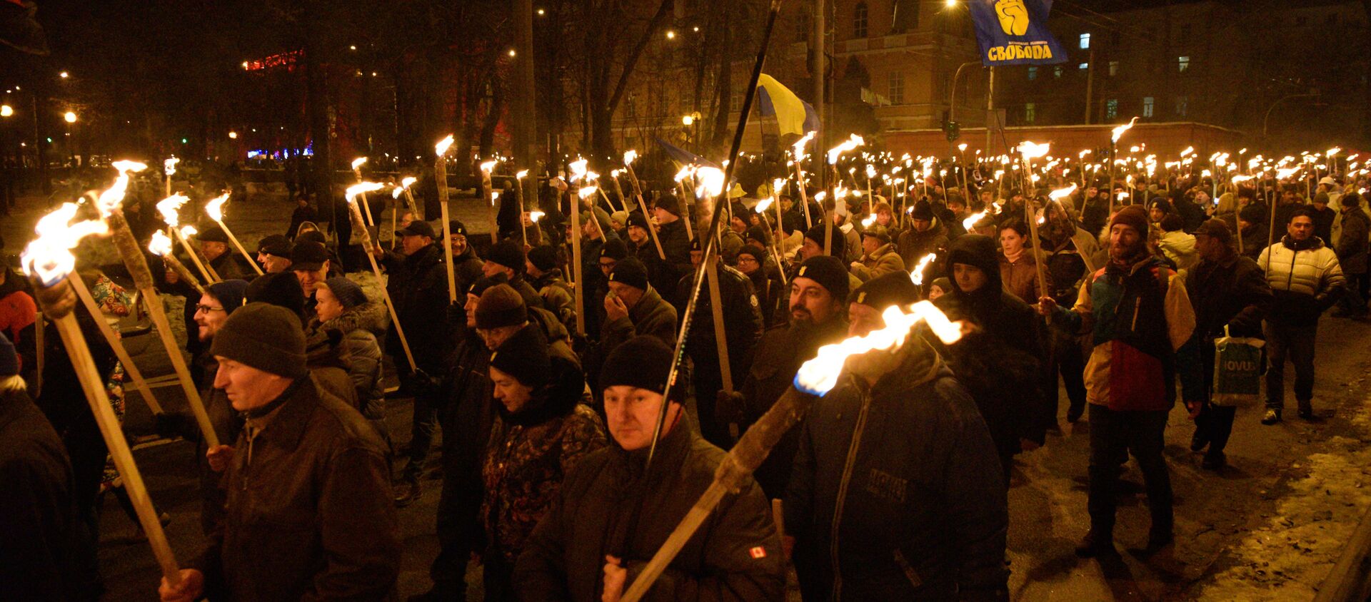 La marcha con motivo del 110 aniversario del nacimiento del nacionalista ucraniano Stepán Bandera - Sputnik Mundo, 1920, 28.01.2021