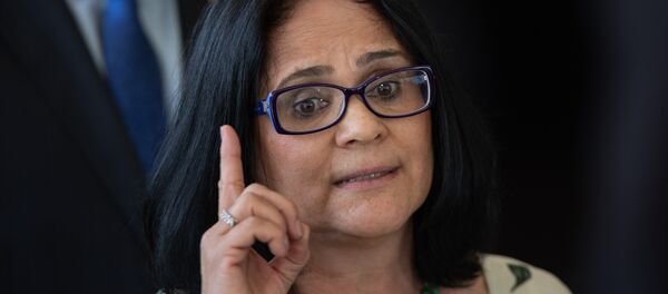 Damares Alves, ministra de Mujer, Familia y Derechos Humanos de Brasil Damares Alves, ministra de Mujer, Familia y Derechos Humanos de Brasil - Sputnik Mundo