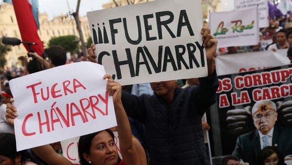 La manifestación contra fiscal general peruano Pedro Chávarry - Sputnik Mundo