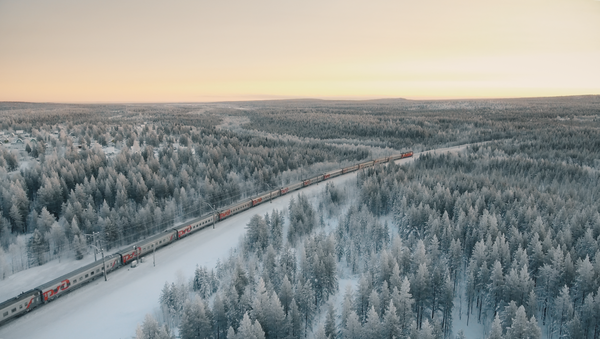 Tren ruso en invierno - Sputnik Mundo