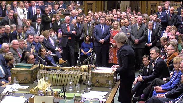 Theresa May, primera ministra del Reino Unido, en el Parlamento - Sputnik Mundo