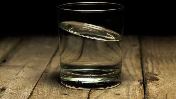 Un vaso de agua - Sputnik Mundo
