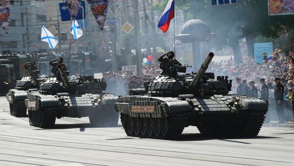 Tanques T-72 en Kaliningrado - Sputnik Mundo