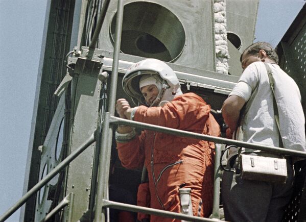 Valientes y fuertes: mujeres cosmonautas rusas Valientes y fuertes: mujeres cosmonautas rusas - Sputnik Mundo
