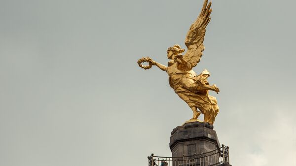 El Ángel de la Independencia, Ciudad de México - Sputnik Mundo