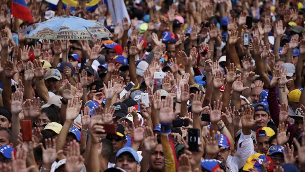 Protesta antigubernamental en Venezuela - Sputnik Mundo