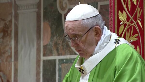 El papa Francisco durante el último día de la cumbre contra abusos sexuales en el Vaticano - Sputnik Mundo