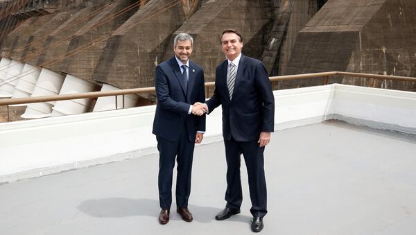 El presidente de Paraguay, Mario Abdo Benítez y el presidente de Brasil, Jair Bolsonaro - Sputnik Mundo