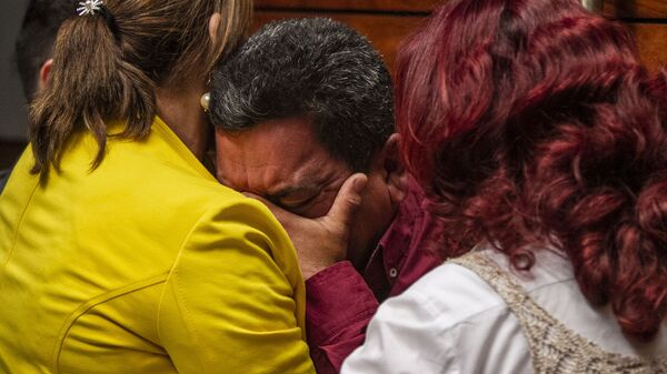 José Benítez durante la disculpa pública por la desaparición forzada de cinco jóvenes en Tierra Blanca, Veracruz, en 2016. - Sputnik Mundo
