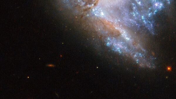 Dos galaxias de la constelación de Hércules colisionan - Sputnik Mundo