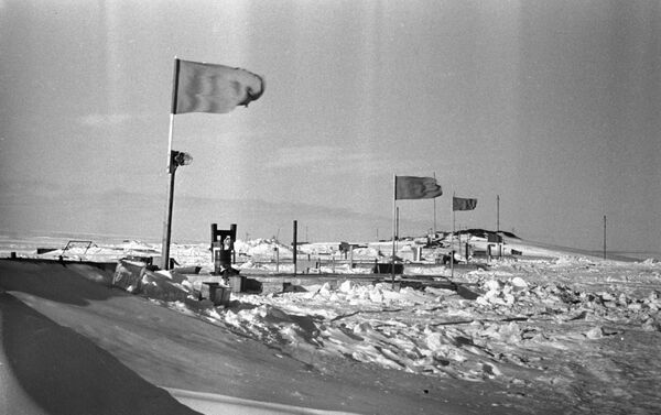 La estación Mirni, la primera estación sovietica en la Antártida - Sputnik Mundo