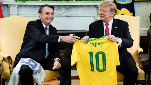 Presidente de Brasil, Jair Bolsonaro, y presidente de EEUU, Donald Trump - Sputnik Mundo