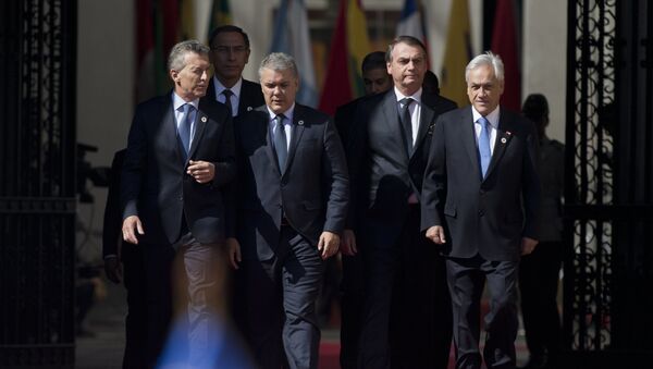 Líderes latinoamericanos durante el Foro Prosur en Santiago (Chile) - Sputnik Mundo