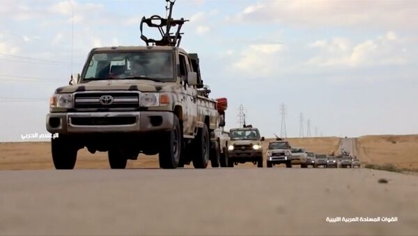 Vehículos armados en Libia - Sputnik Mundo
