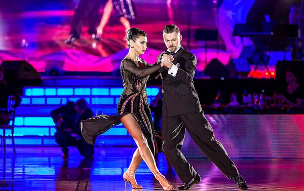Dmitri Vasin y Sagdiana Hamzina, campeones mundiales de tango - Sputnik Mundo