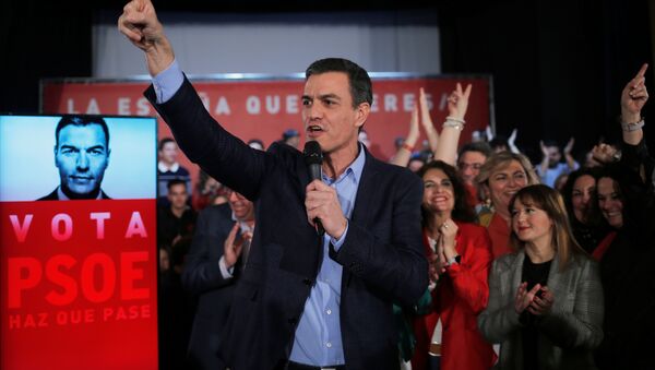 Pedro Sánchez, presidente del Gobierno de España en la campaña electoral - Sputnik Mundo
