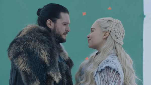 Jon Snow y Daenerys Targaryen - Sputnik Mundo