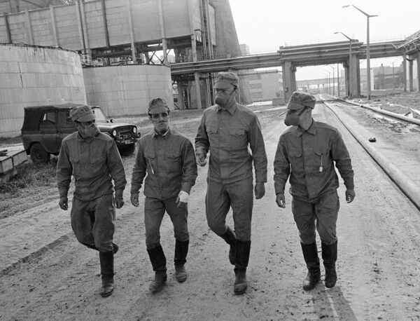 Chernóbil: primeras horas y días después de la catástrofe - Sputnik Mundo
