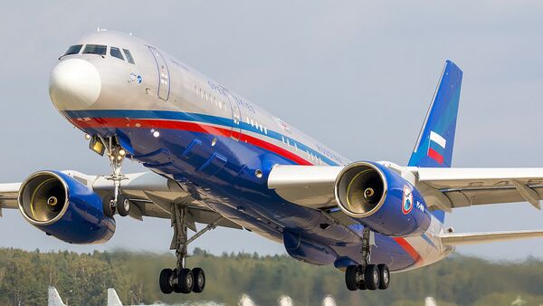 El avión ruso Tu-214ON - Sputnik Mundo