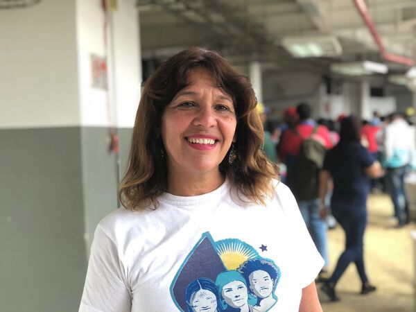Anahí señala el rol fundamental que tienen las mujeres en la Revolución bolivariana, en un país donde el machismo es aún muy fuerte Anahí señala el rol fundamental que tienen las mujeres en la Revolución bolivariana, en un país donde el machismo es aún muy fuerte - Sputnik Mundo
