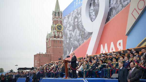 El presidente Vladímir Putin da las gracias a todos los veteranos por el Día de la Victoria - Sputnik Mundo