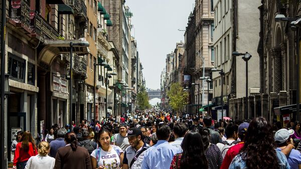 La gente en las calles de Ciudad de México - Sputnik Mundo