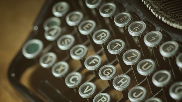 Máquina de escribir - imagen referencial - Sputnik Mundo