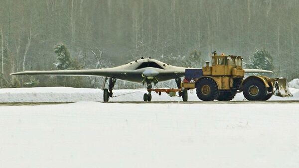 Dron ruso S-70 Ojotnik - Sputnik Mundo
