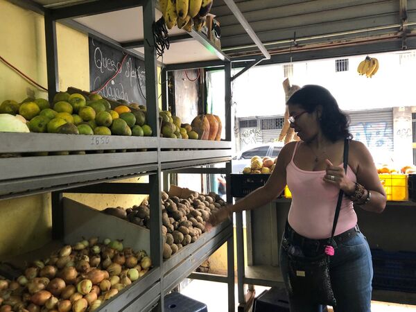 Lo que te han contado de la hiperinflación en Venezuela (y lo que de verdad es) Lo que te han contado de la hiperinflación en Venezuela (y lo que de verdad es) - Sputnik Mundo