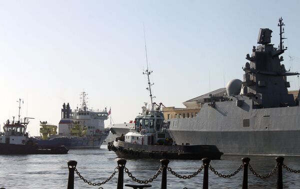 La fragata rusa Almirante Gorshkov arriba a Cuba - Sputnik Mundo