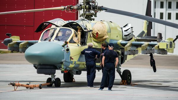 'Granja de aligátores': así se producen los helicópteros rusos Ka-52 - Sputnik Mundo