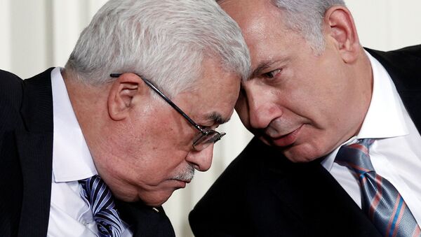 Mahmoud Abbas, presidente de Palestina, y Benjamin Netanyahu, primer ministro israelí (archivo) - Sputnik Mundo