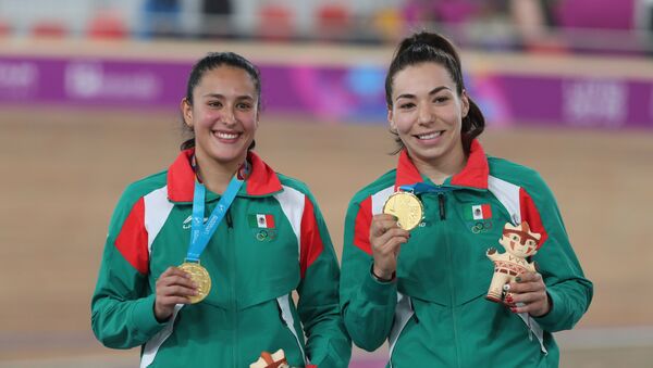 Las ciclistas mexicanas Luz Daniela Gaxiola y Jessica Salazar - Sputnik Mundo