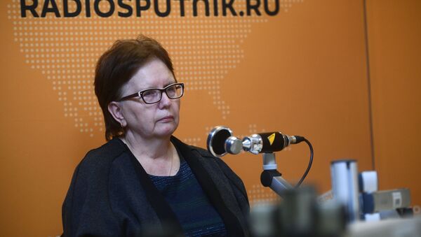 Vera Nikoláevna Sténina, madre del reportero gráfico ruso Andréi Stenin asesinado en Ucrania - Sputnik Mundo