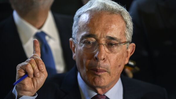 Álvaro Uribe, expresidente de Colombia (2002-2010) - Sputnik Mundo