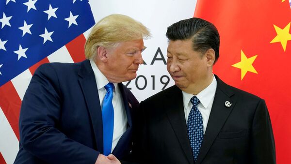 Donald Trump, presidente de EEUU, y Xi Jinping, presidente de China (archivo) - Sputnik Mundo