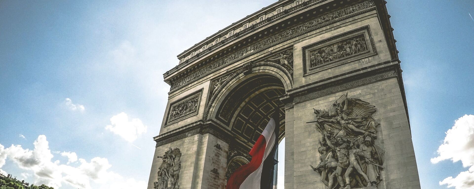 El Arco de Triunfo de París, Francia - Sputnik Mundo, 1920, 26.01.2022