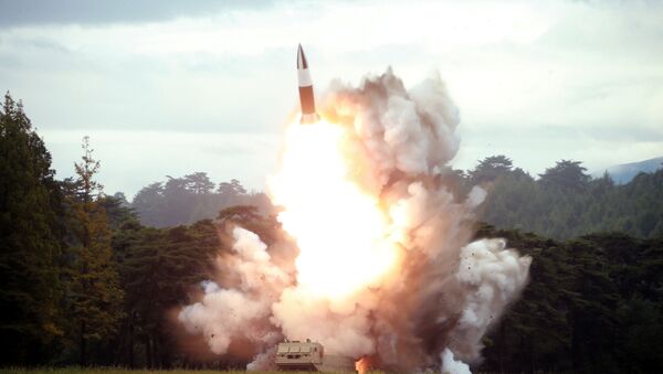 Corea del Norte ensaya un nuevo misil - Sputnik Mundo