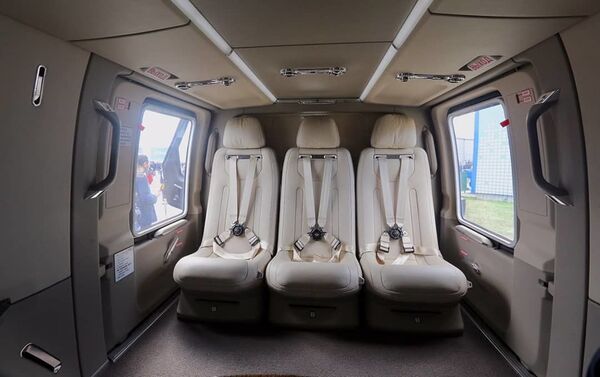 El interior del helicóptero de lujo Ansat - Sputnik Mundo