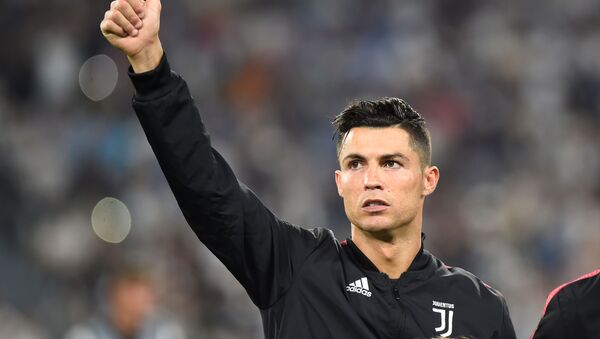Cristiano Ronaldo en el partido de Juventus contra Napoli - Sputnik Mundo